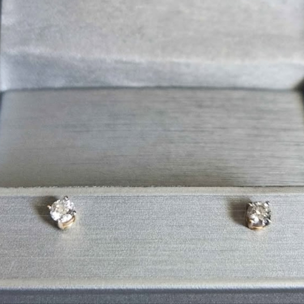 0.22 T.C.W Diamond Studs In 14 kt Gold